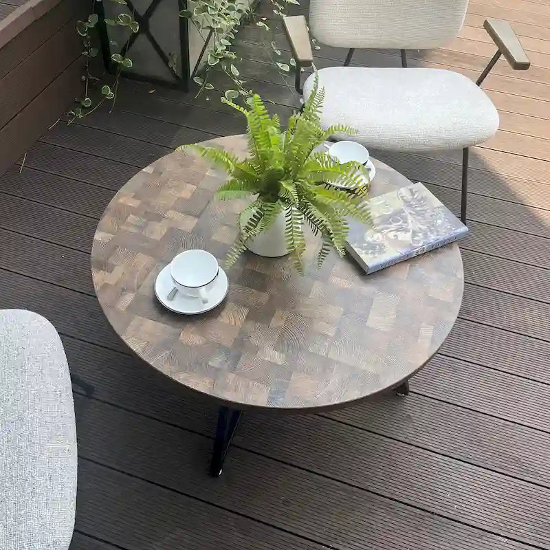 Table basse ronde de style vintage patiné