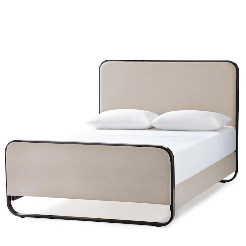 Cama moderna de metal y tapizada