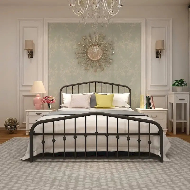 Estructura de cama con plataforma de metal y cabecera vintage