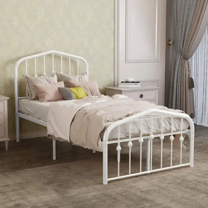 Metallbettgestell mit Plattform und Kopfteil im Vintage-Stil
