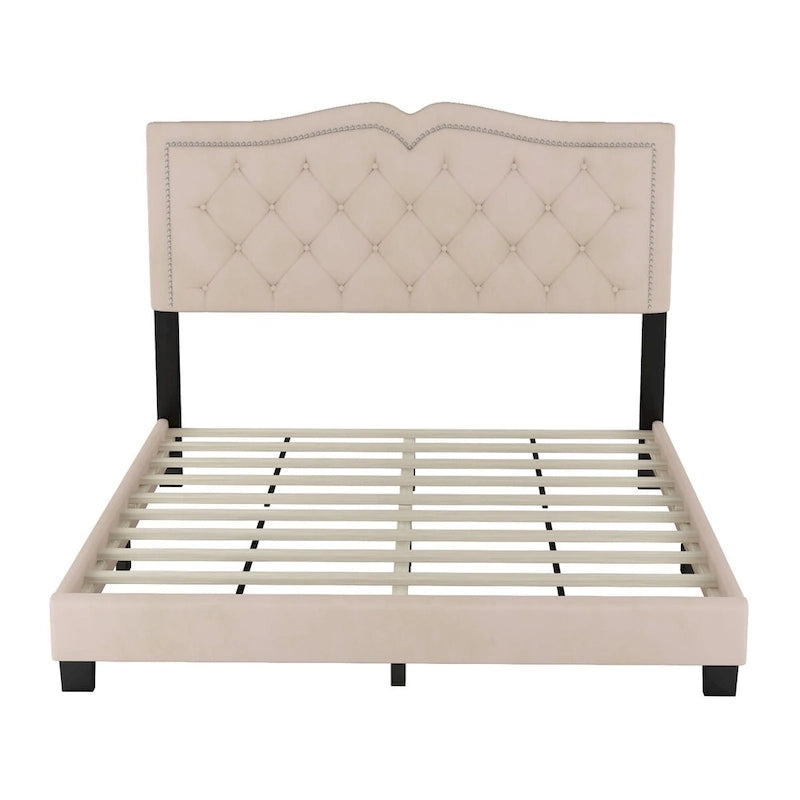 Cama con plataforma tapizada en terciopelo y cabecera capitoné