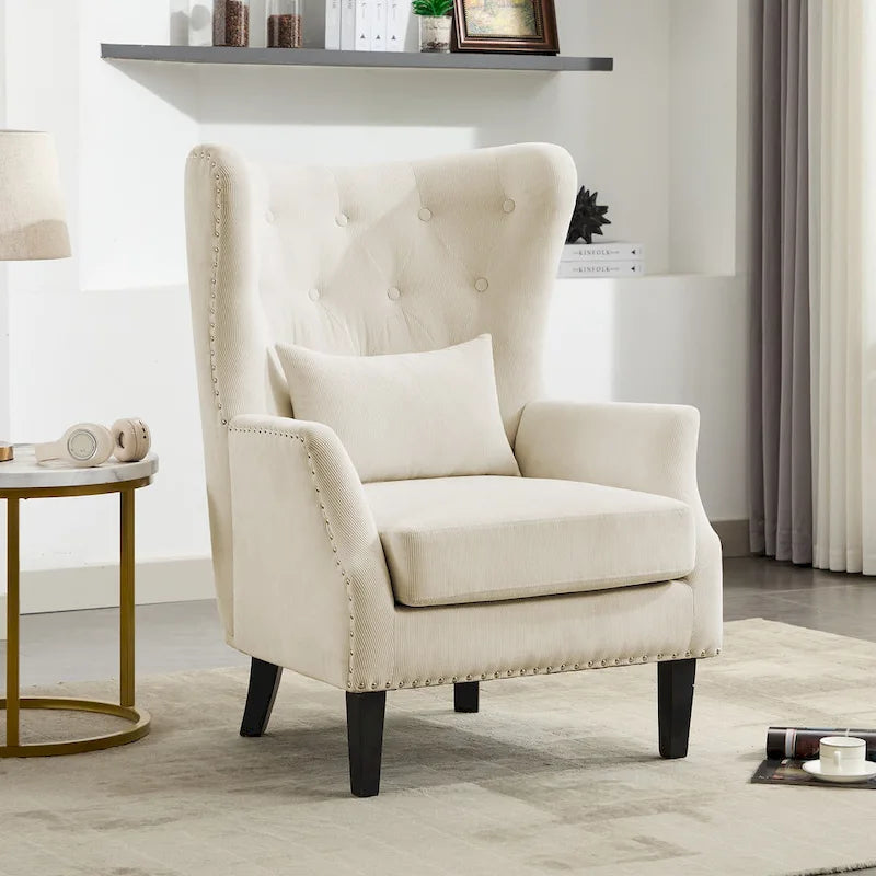 Klassischer Wingback-Sessel aus Cord mit Ziernägeln, Lendenkissen und Beinen aus Rubberwood
